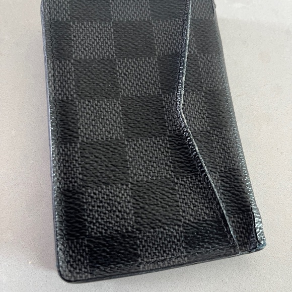 Louis Vuitton Card Holder/Wallet - Picture 5 of 5